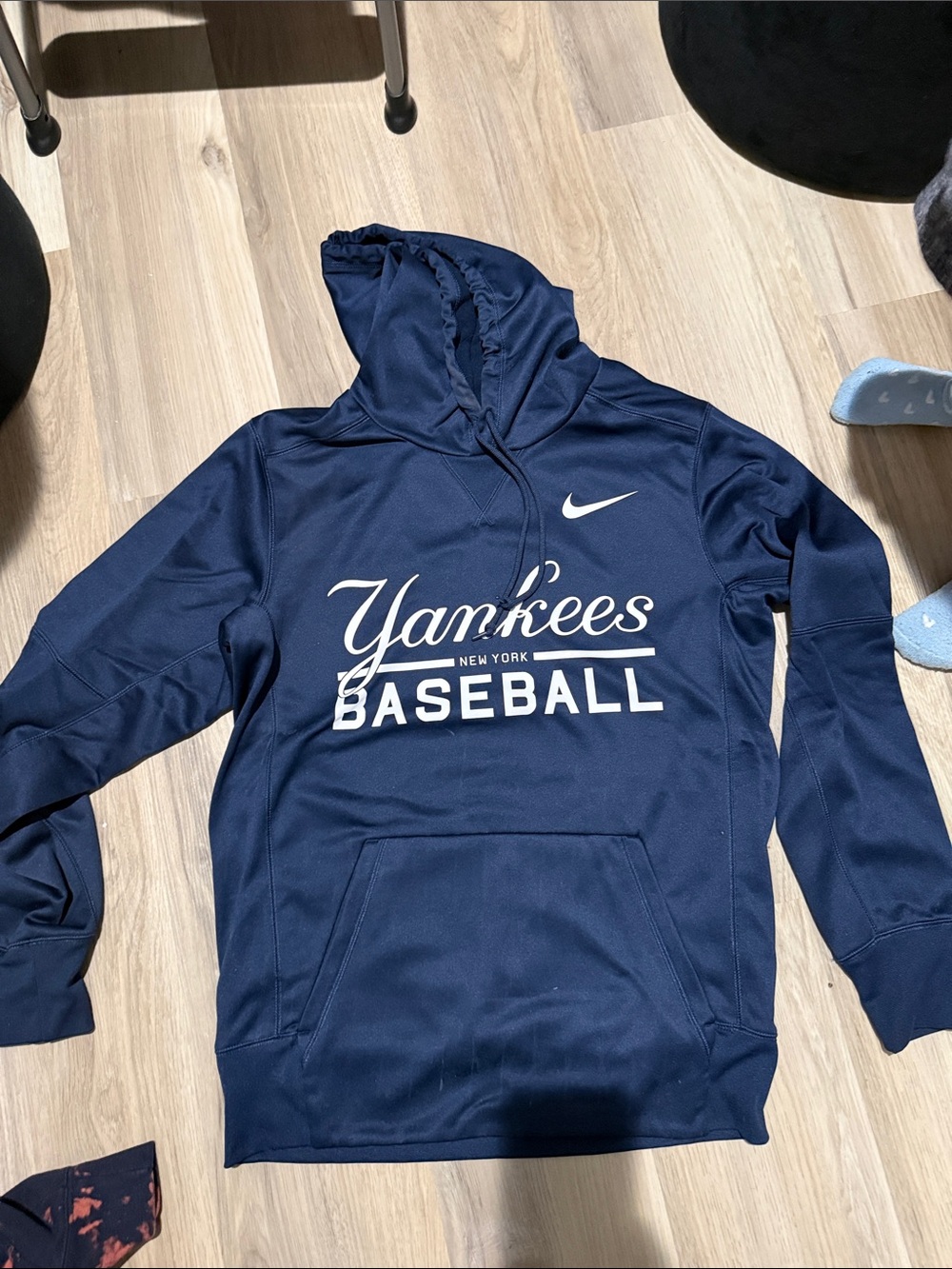 Clothing item with sports team logo
